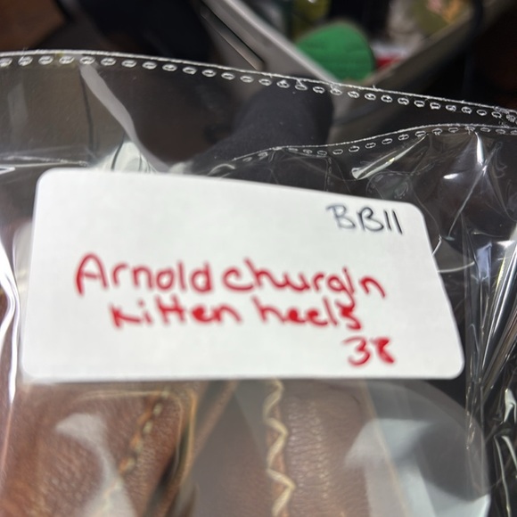 Vintage NWT Arnold Churgin Brown Leather Kitten Heel Loafers - Picture 12 of 12